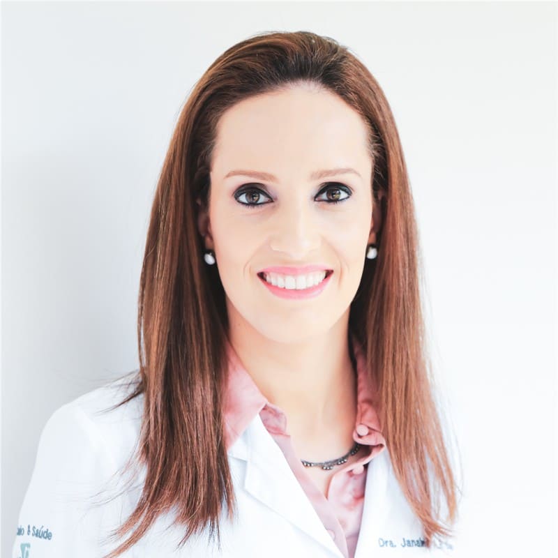 Dr. Janaina Barea
